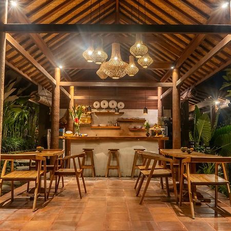 Mahadana Ubud Extérieur photo